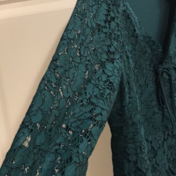 Motherhood Maternity Dresses & Skirts - Emerald green lace bell sleeve maternity dress